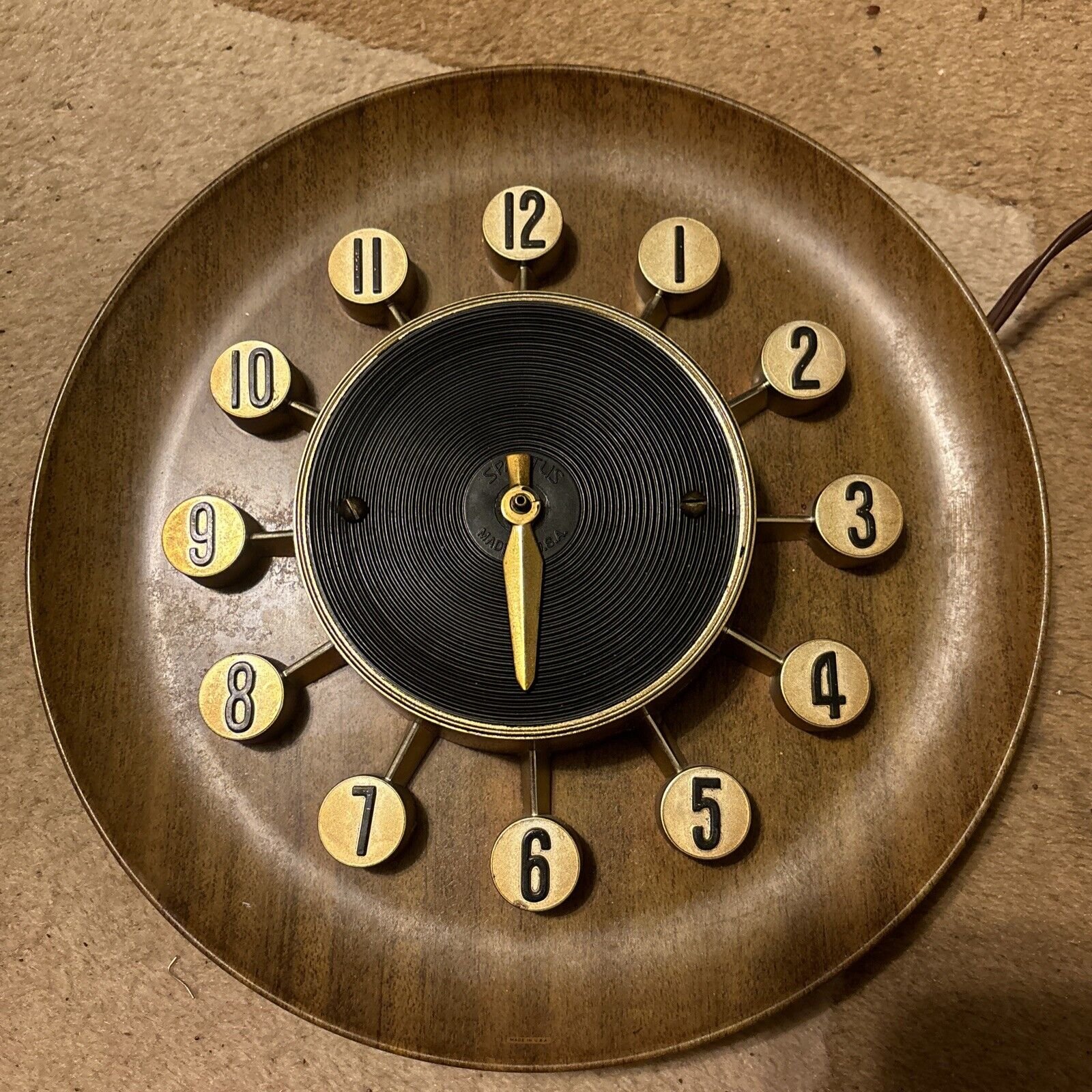 1950’s Herold Products Atomic Metal Frame kitchen Wall clock mid-century modern