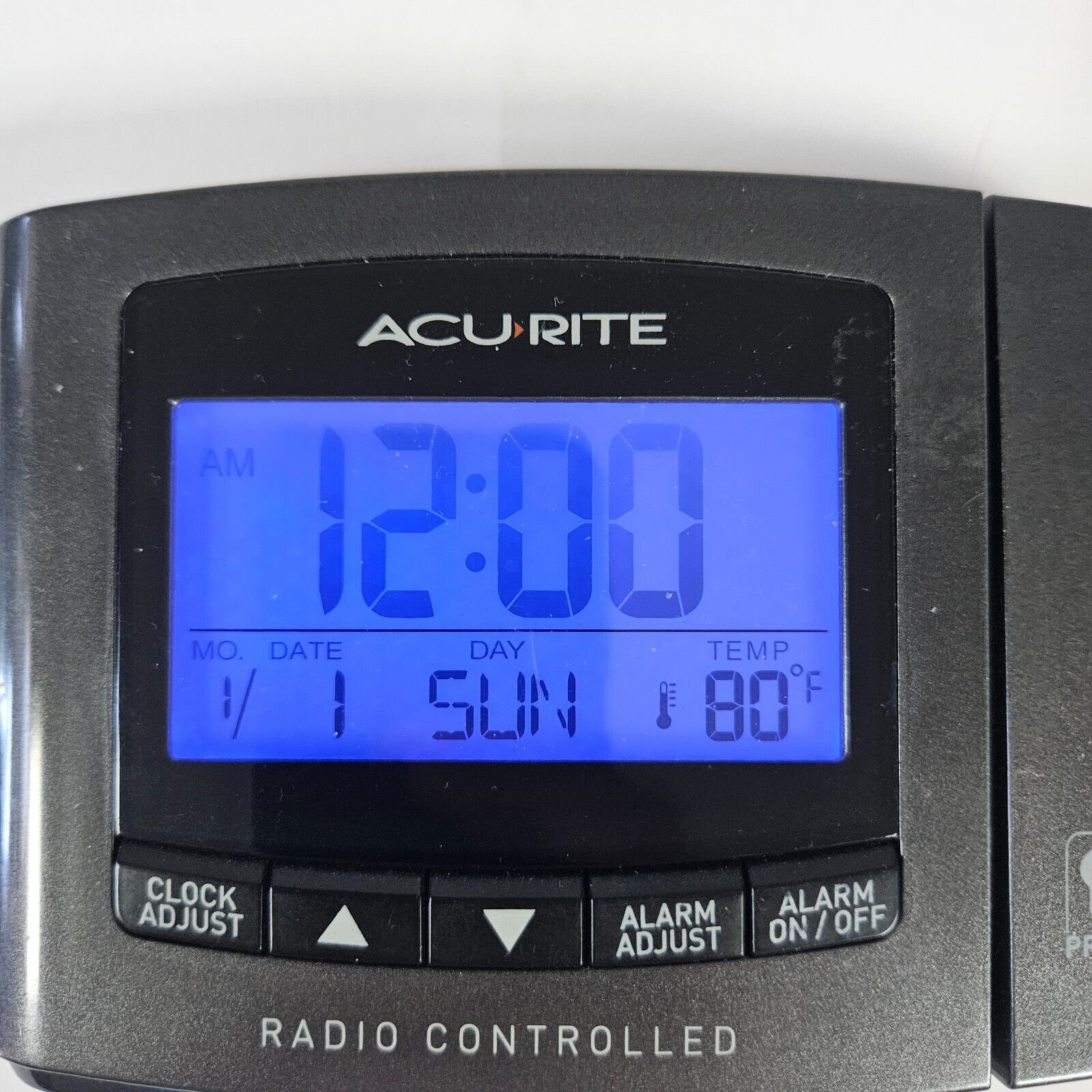 AcuRite Atomic Projection Clock with Indoor Temperature Model 13239CCDI