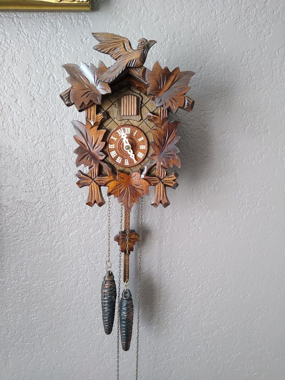 Anton Schneider Cuckoo Clock German Black Forest 8 Day Hand Carved Five Leaf
