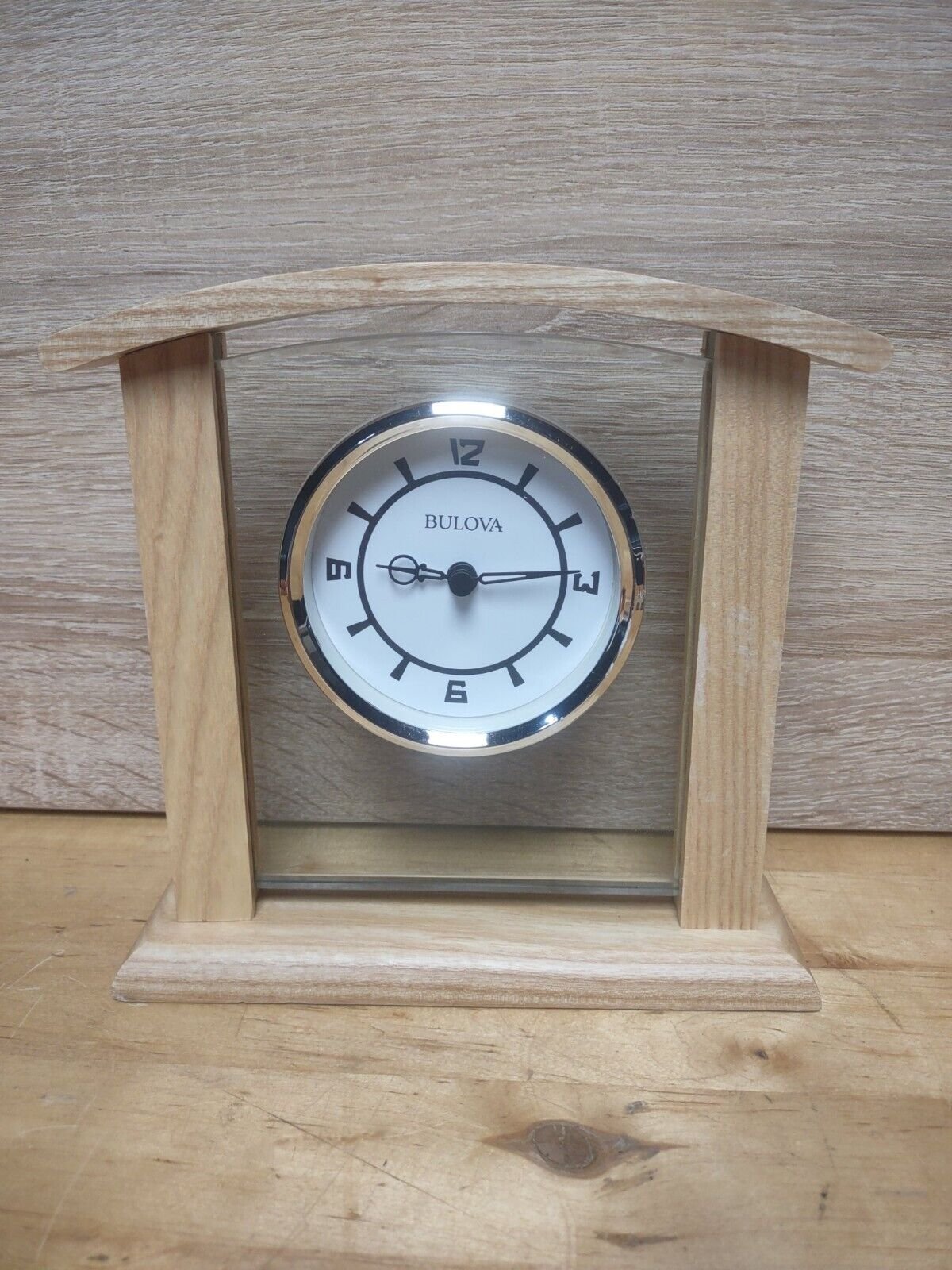 Bulova Athena Table Clock Style B5016 with New Battery Works!