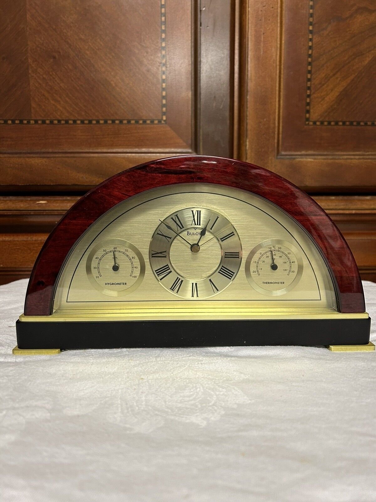 Bulova Mahogany B2980 Mantel Clock