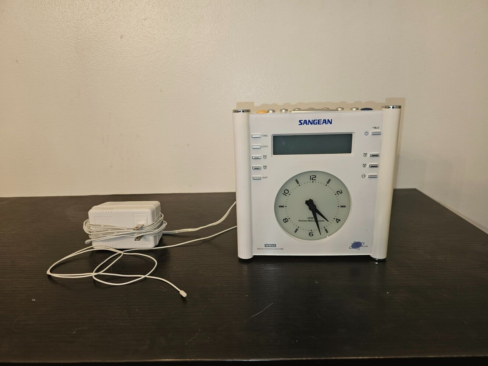 Sangean RCR-3 FM AM Tuning Atomic Clock Radio Human Wake System Tested And Works