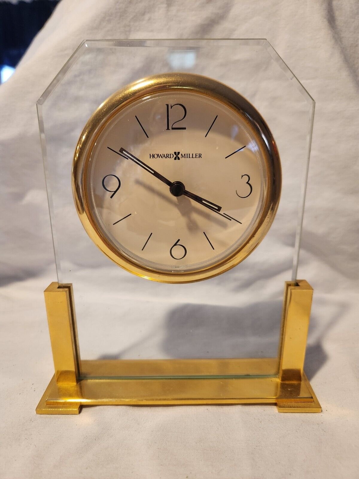 Vintage Howard Miller Solid Brass Mantel Table Top Clock 613-599