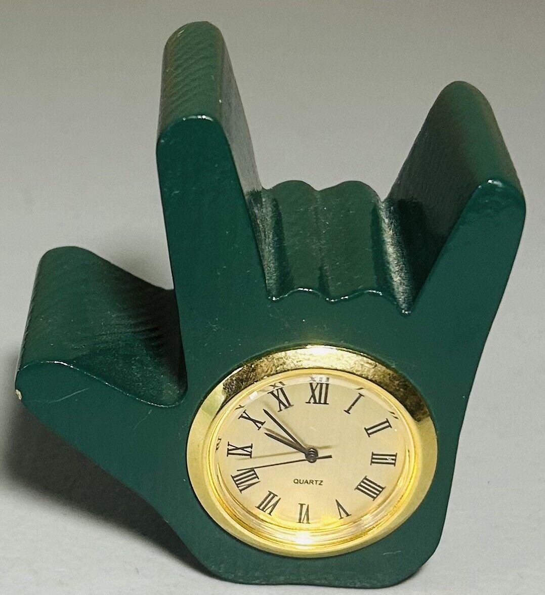 Vintage sign language I love you 3” green wood desk clock rare collectible