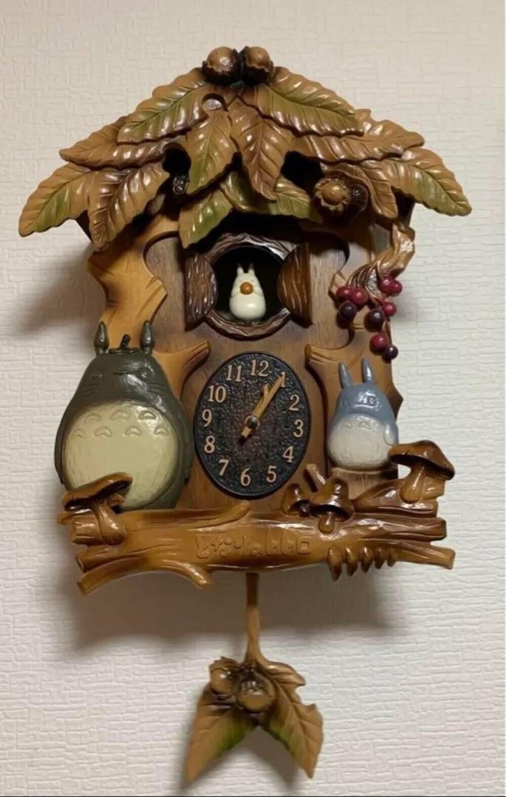 RHYTHM My Neighbor Totoro Wall Cuckoo Clock M806A Music Box Studio Ghibli 23 in