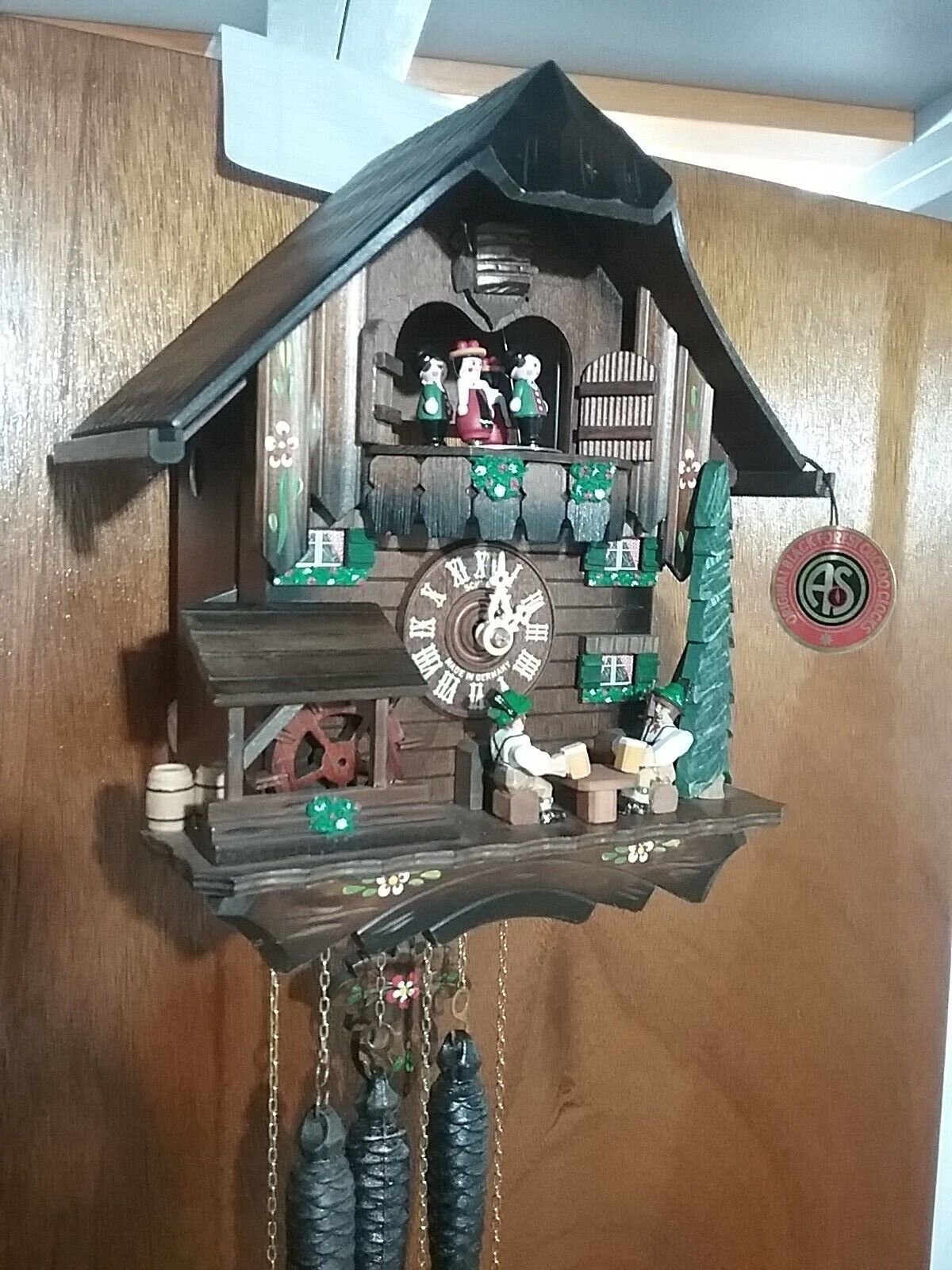 Schneider Two Man Beer Drinker Cuckoo Clock Works Great