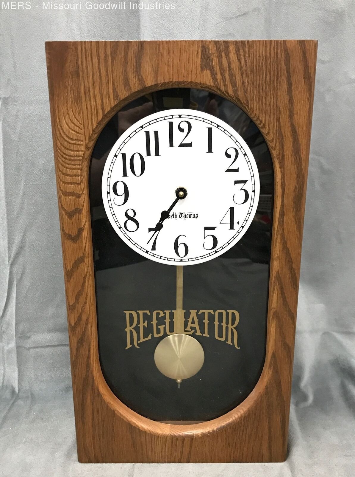 Seth Thomas Regulator Pendulum Wall Clock With Key