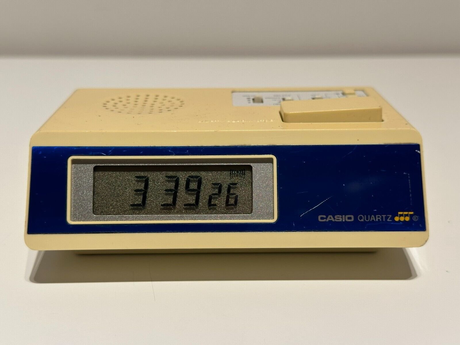 VINTAGE EARLY RARE DESK DIGITAL MELODY ALARM QUARTZ CLOCK "CASIO" MA-1