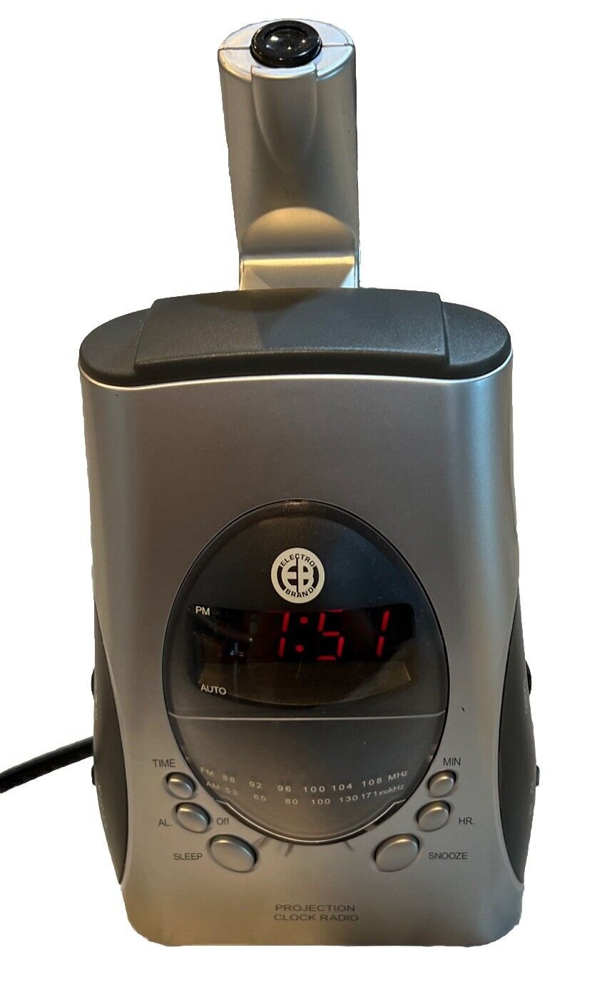 Projection alarm clock Radio Brand Am/Fm Clock Radio Electro Brand Works Well