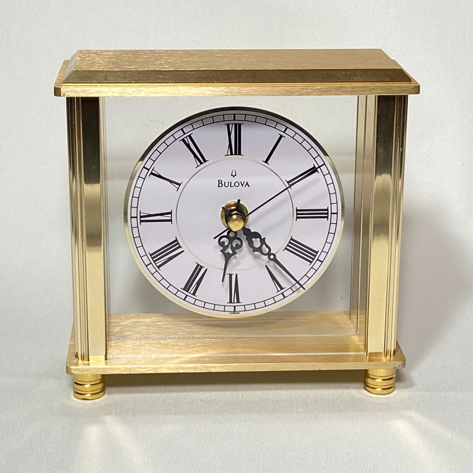 Best Quartz Crystal Desk Clocks