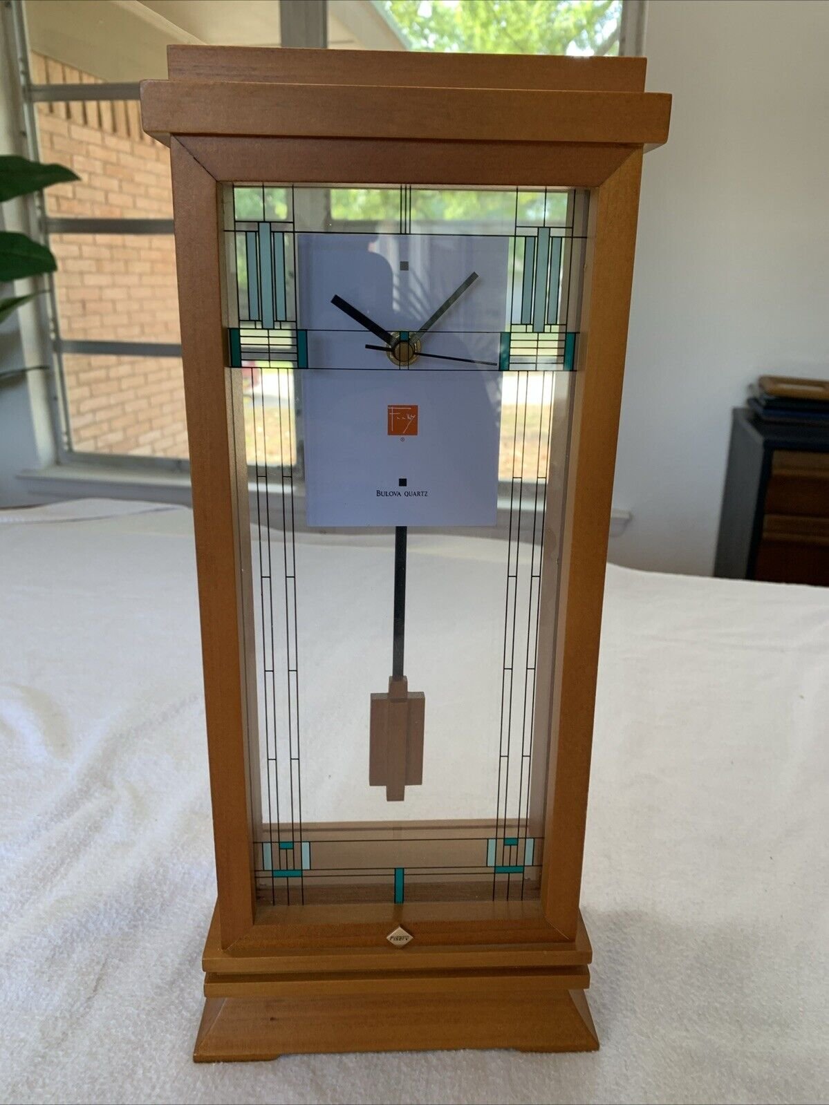 Bulova Frank Lloyd Wright Mantel Clock Willits House Stained Glass Theme READ
