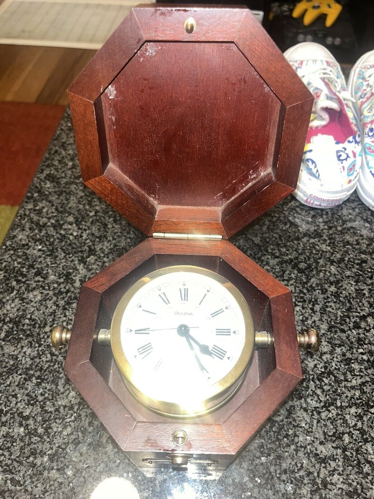 Bulova Quartermaster Quartz Desk Presentation Clock Octagonal Cherry Wood Case