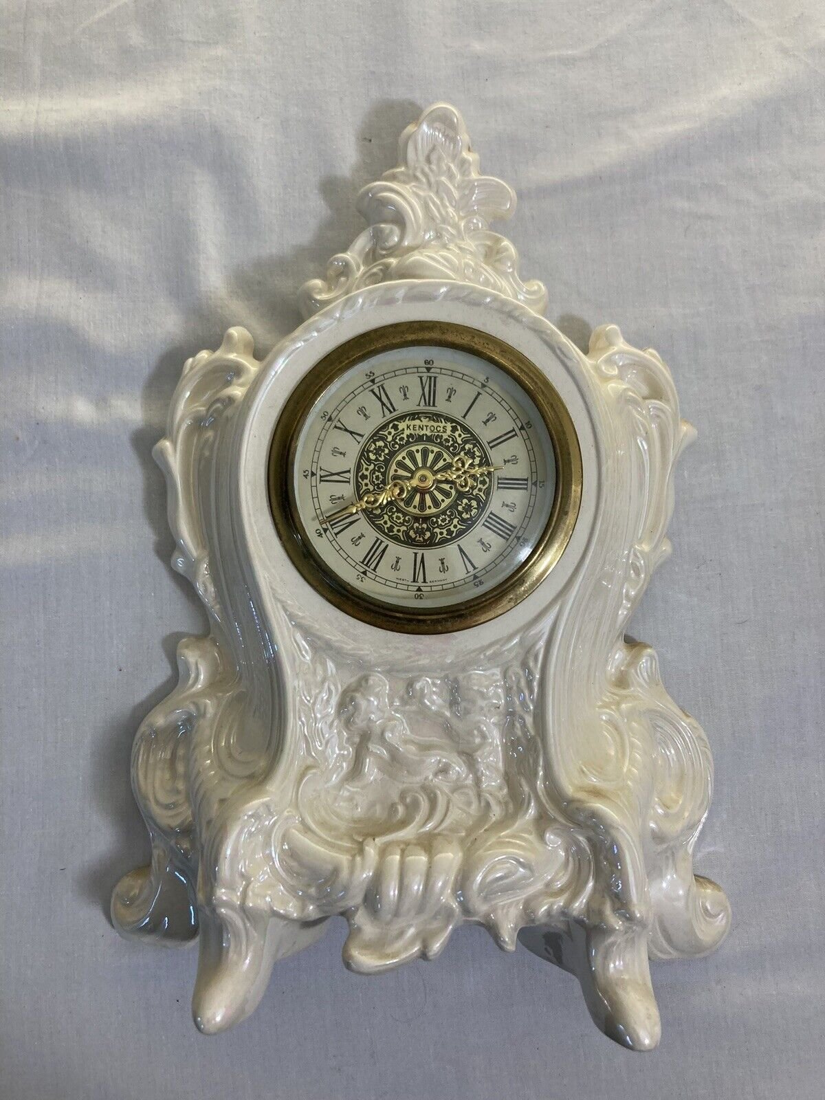 Pearlescent Vintage Kentocs Porcelain Mantel Clock: 1980S 11.5” Height, 8” Wide