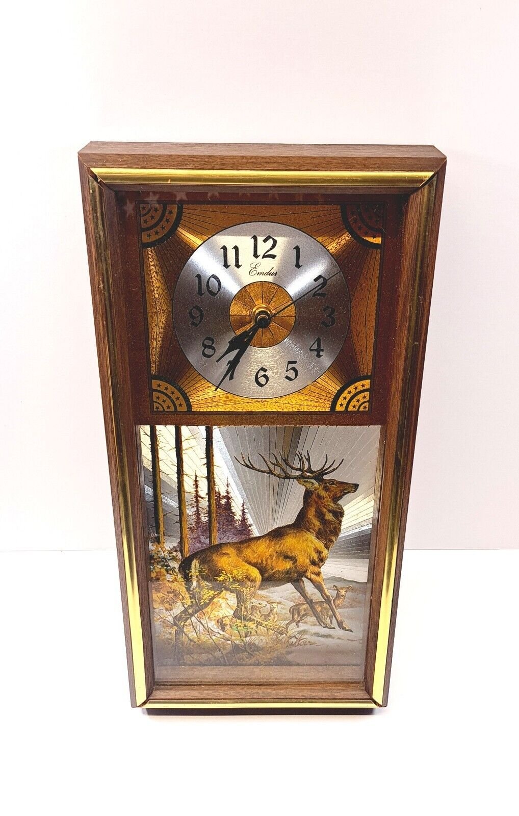 Vintage 1984 Emdur metallic Buck Wall Clock Working Hunting Log Cabin Decor