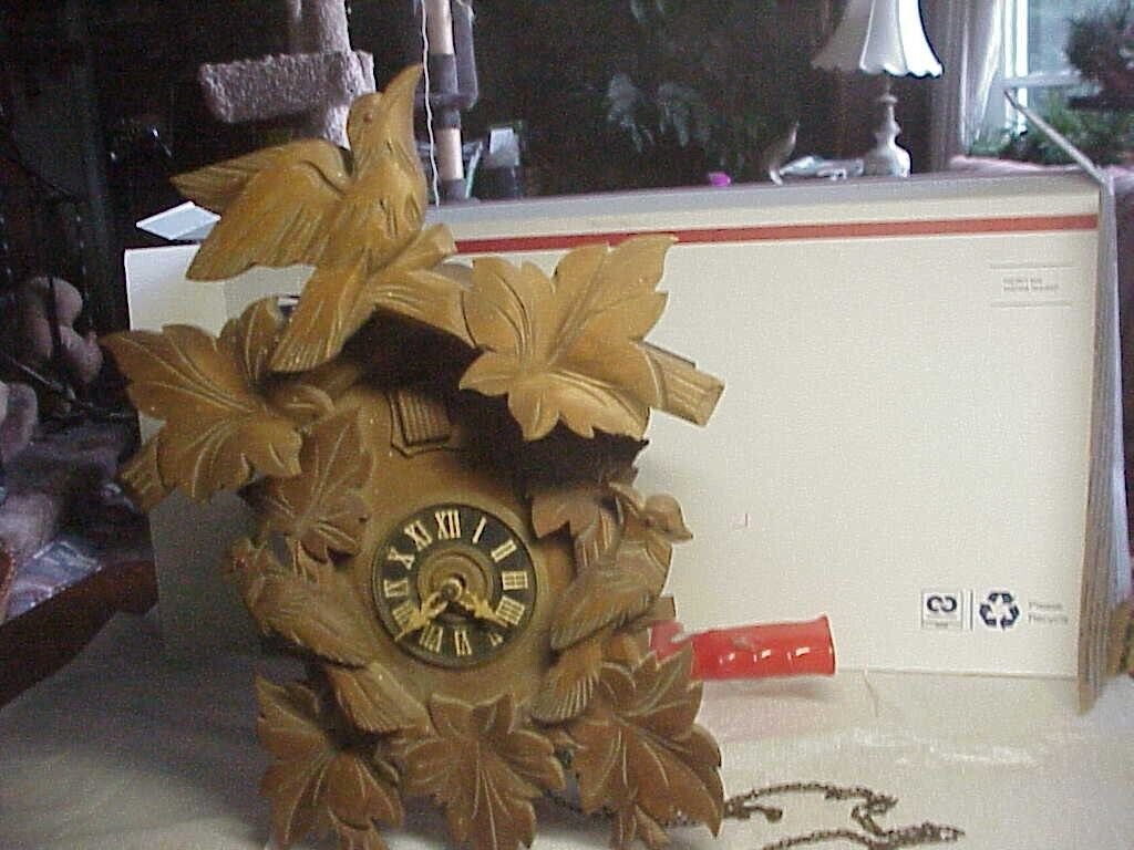 VINTAGE MADE WEST GERMANY CUCKOO CLOCK PARTS REPAIR-REGULA-AUGUST SCHWER 3BIRDS
