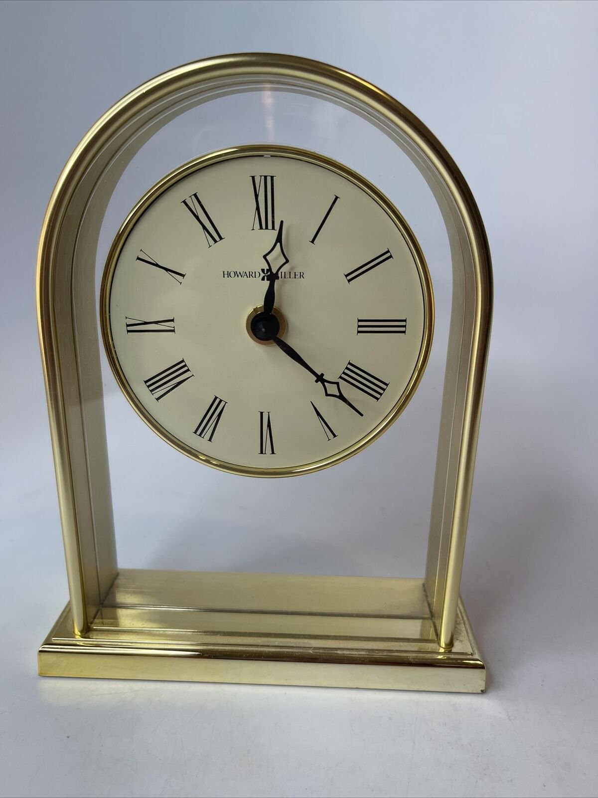Howard Miller Brass Brush gold Finish Gold Mantle Clock 613-118A Mint Works