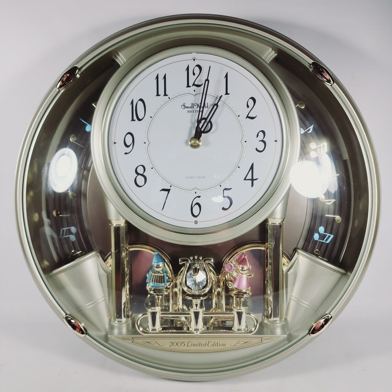 Rhythm Small World Musical 2005 Limited Edition #4672/5000 Motion Clock 4MH771