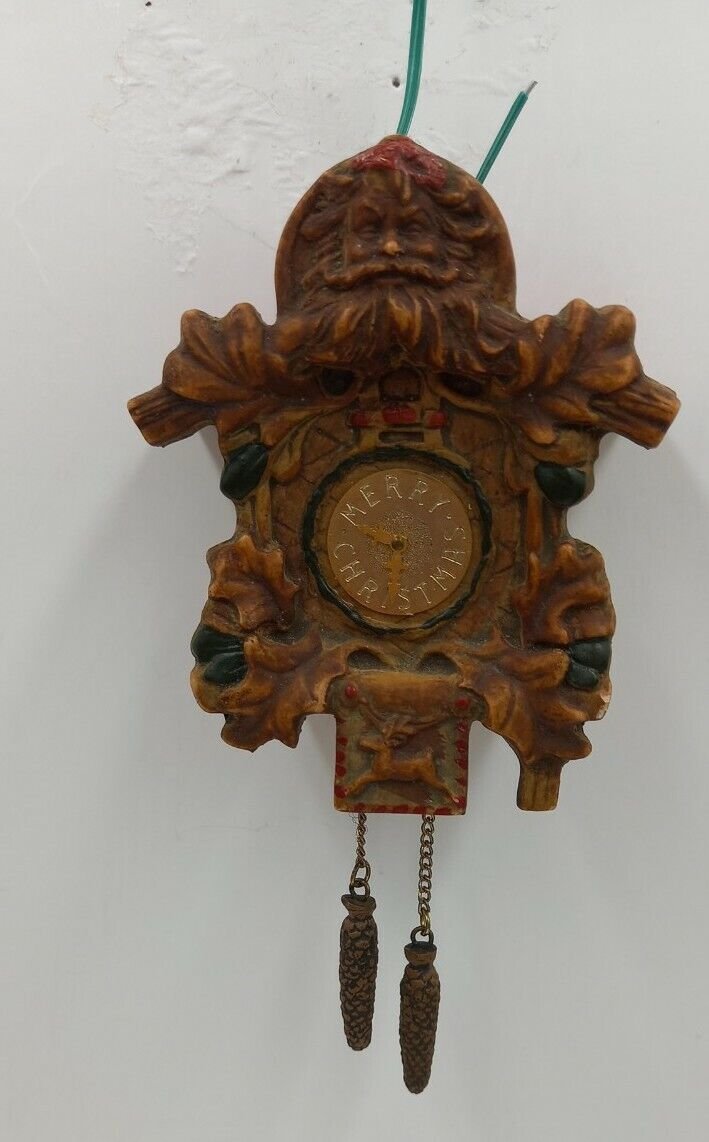 1984 Hallmark Keepsake Christmas Ornament Old-World Cuckoo Clock HAS BROKE PIECE