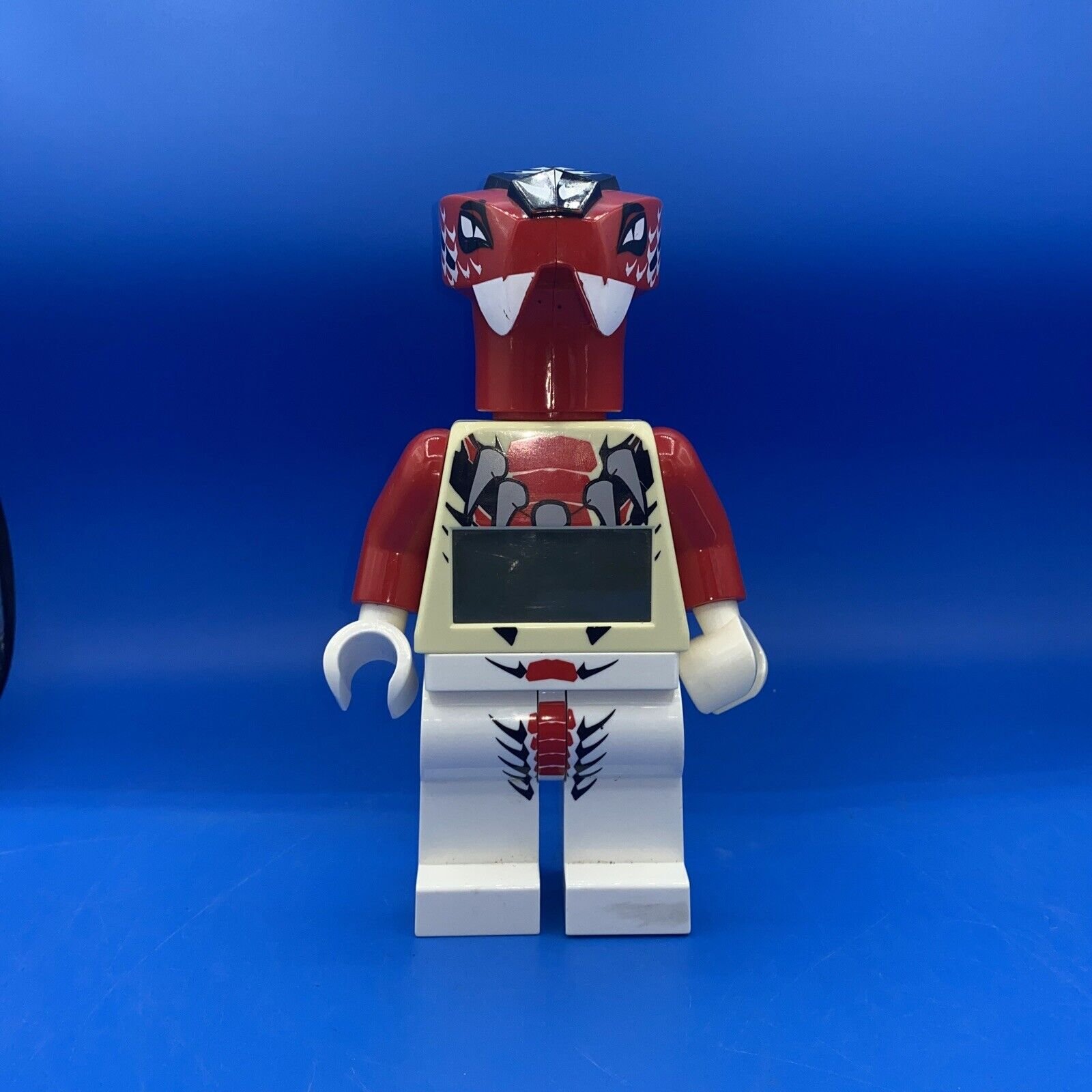 2012 Lego Ninjago Fang SueiMini Figure Digital Alarm Clock (Works!)