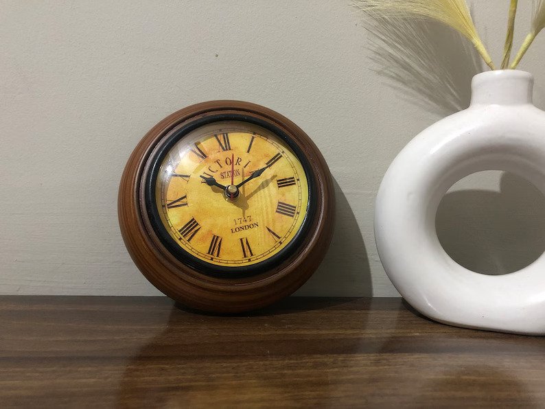 6-Inch Victoria Station London 1747 Dial Wall Clock The Perfect Mini Clock