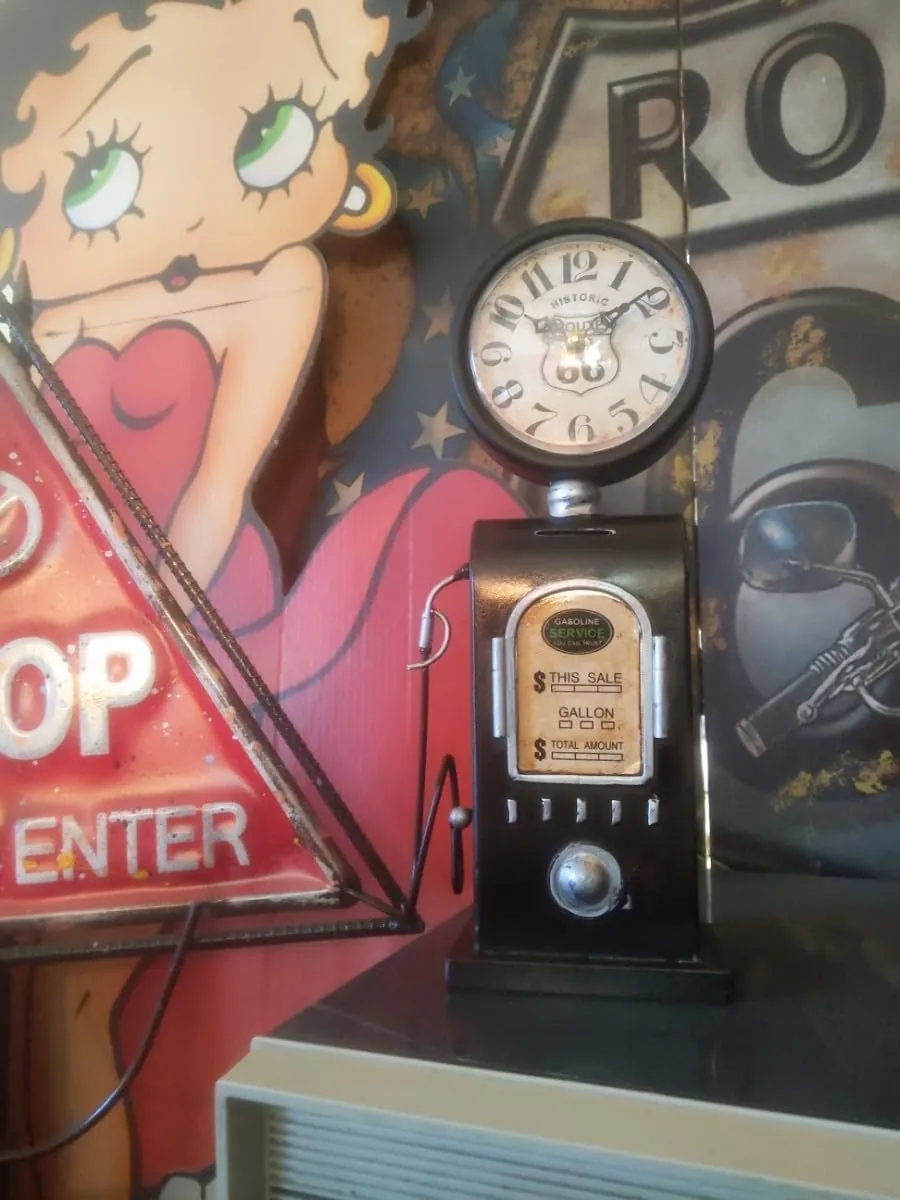 American Miscellaneous Gas Pump, Clock & Money Bank, Garage Goods, Money Bank, Route 66, Gasoline Pump Type, ROUTE66 GULF