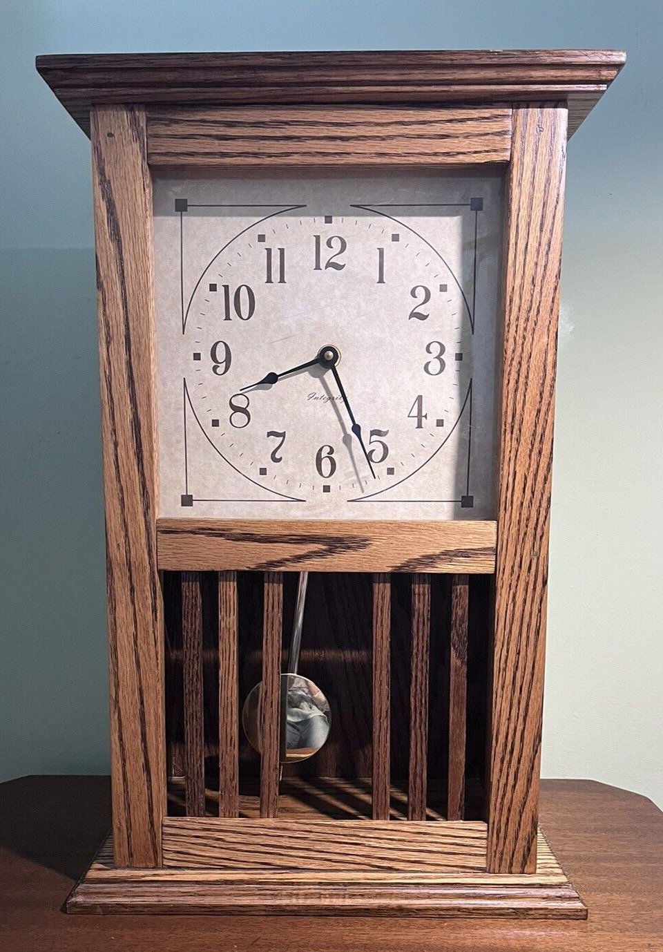 Amish Style Integrity Oak Mission Mantle Clock w/Quartz Pendulum Movement 21"