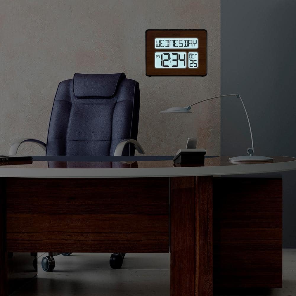 Backlight Atomic Full Calendar Digital Clock with Extra Large Digits in Walnut...