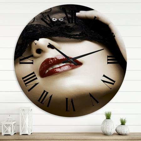 Designart 1 in Quartz Modern/Contemporary Wall Clock