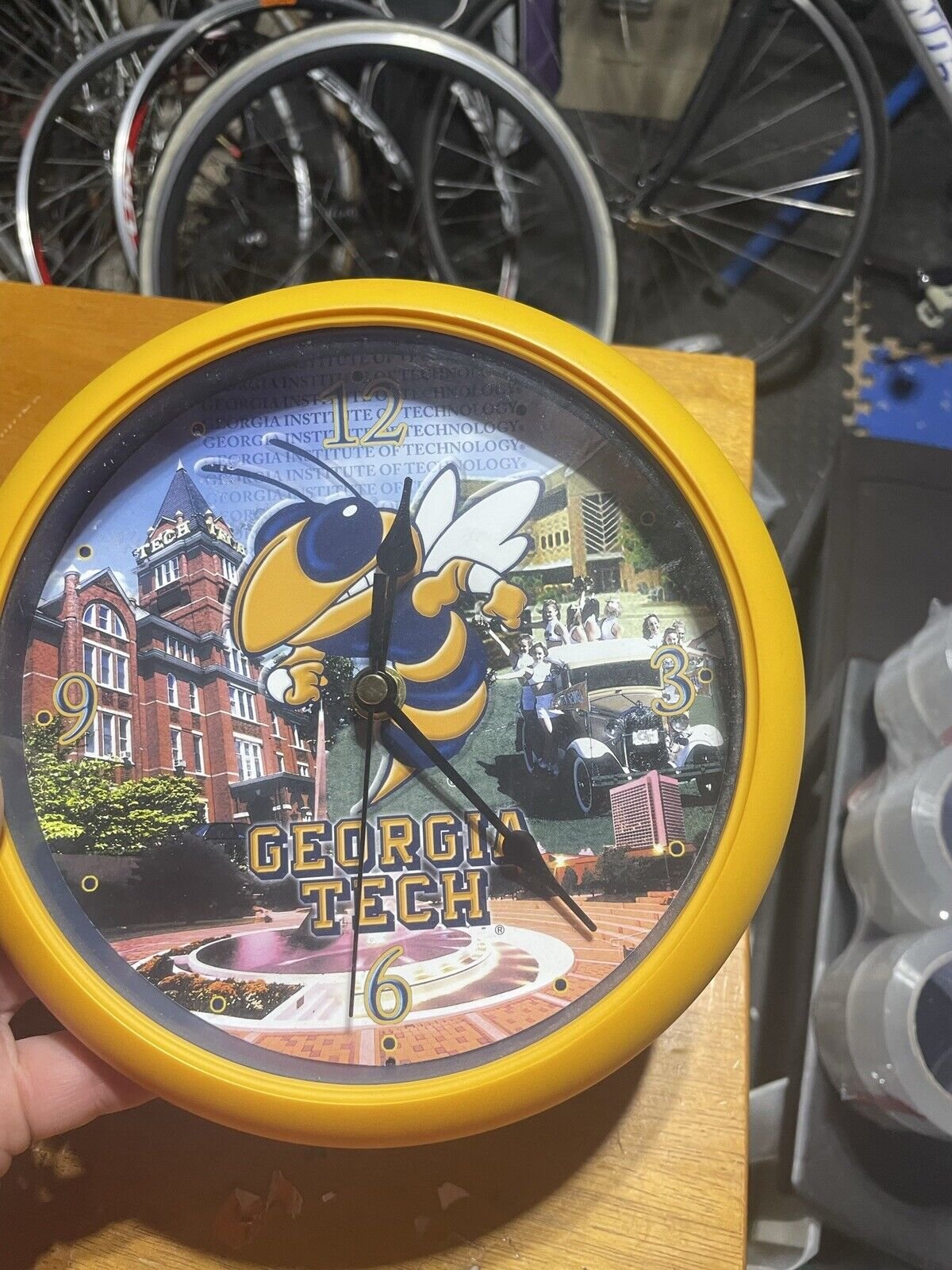 Georgia Tech Yellow Jackets NCAA Fine Arts Collection College Clock 8"