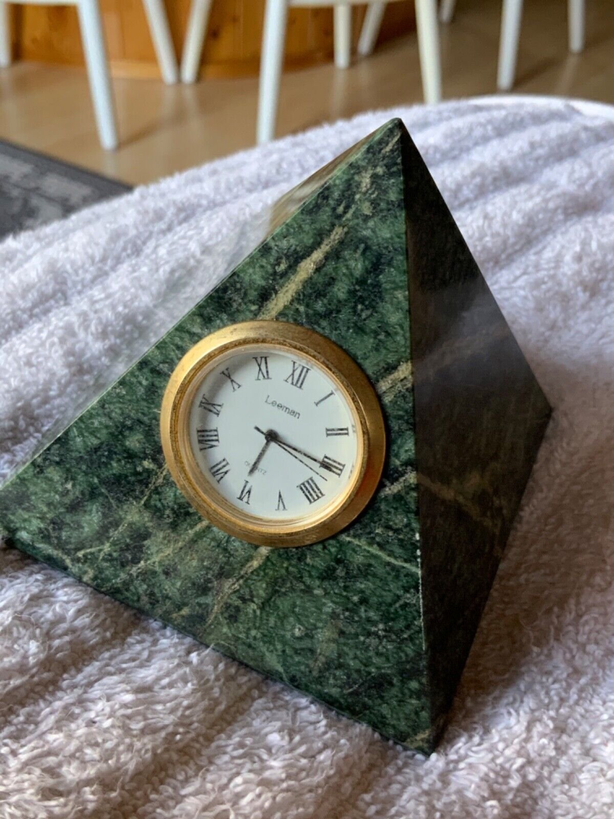 Green Marble Pyramid Quartz Desk Clock