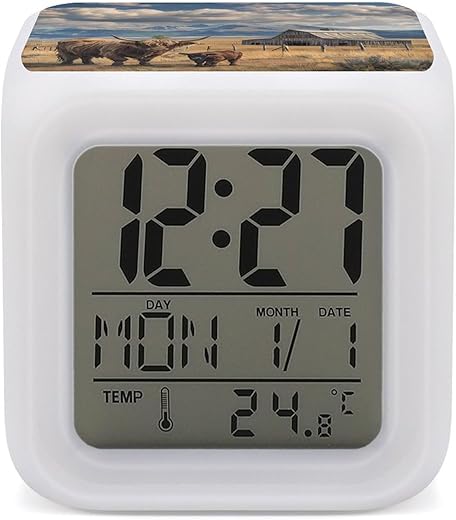 Highland Cattle Highland Cow Print Alarm Clock for Bederoom Digital Clock with 7 Color Night Light Bedside Desk Clock