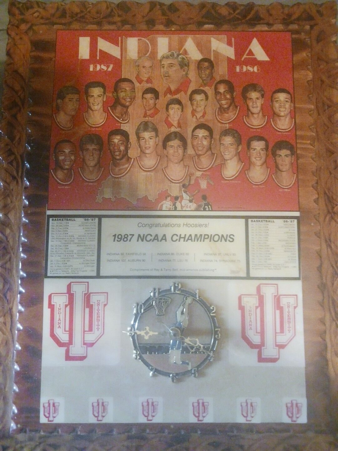 Indiana Hoosiers 87 Champion Wooden Clock