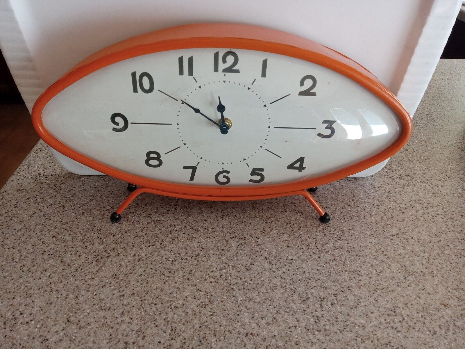 MID CENTURY MODERN LOOK ORANGE OVAL MANTEL CLOCK
