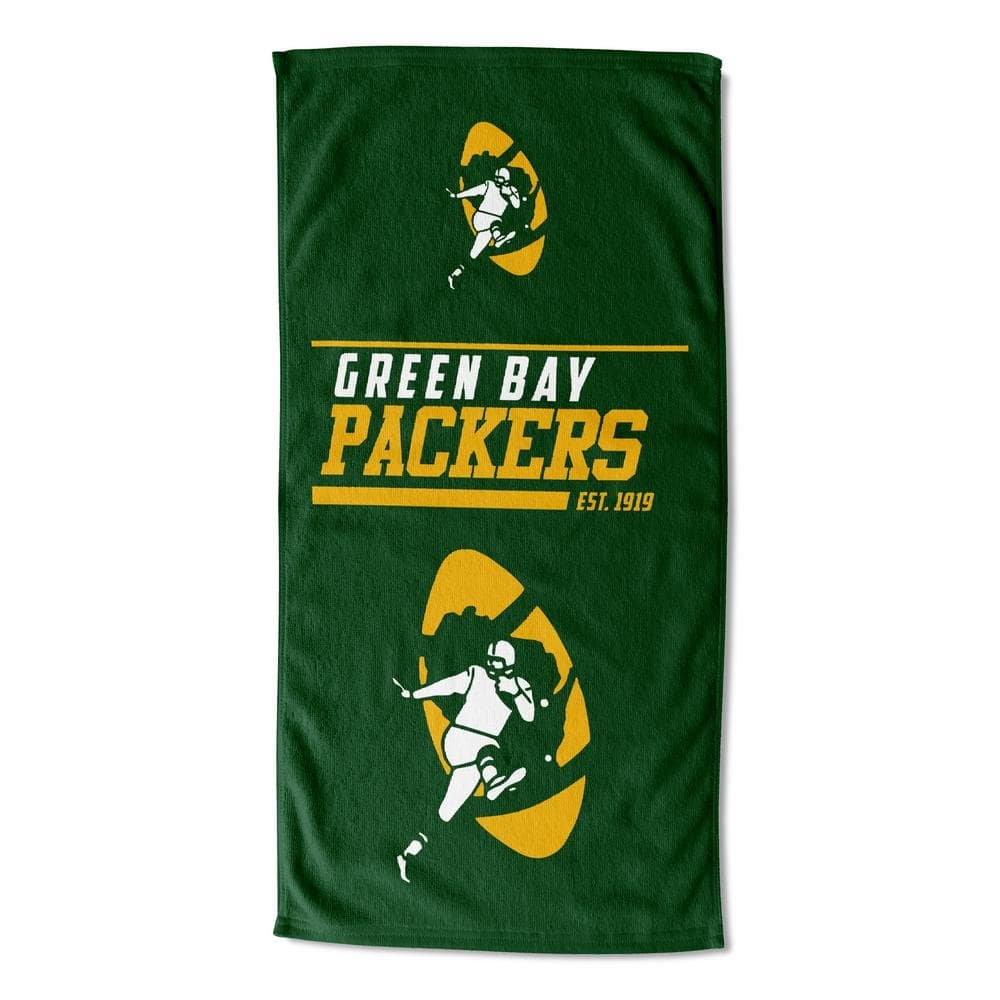 NFL Packers 40 Yard Dash Legacy Cotton/Polyester Blend Printed Multicolor Beach Towel
