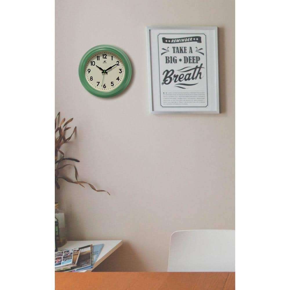 Retro Diner Green 8.5 in. x 8.5 in. Round Wall with Silent...