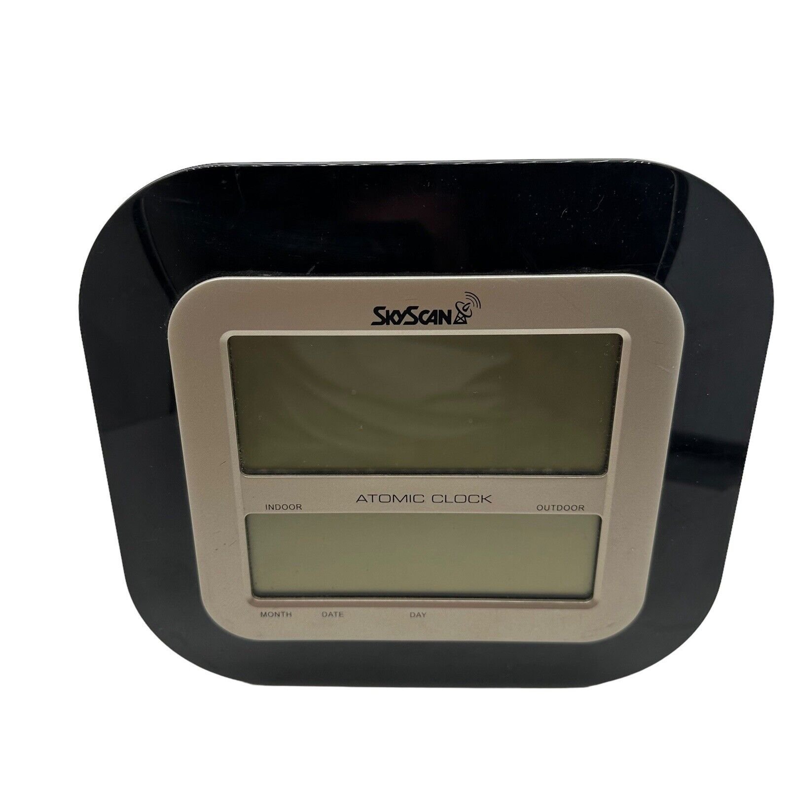 SkyScan Atomic Clock 88905 Silver Black Desk Wall Mount Date Temperature Moon E4