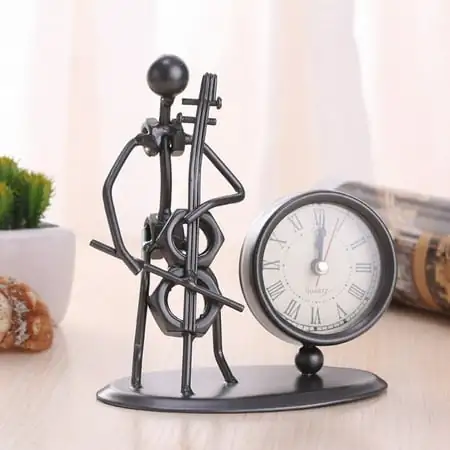 Small Desk Decor Cute Room Creative Iron Stainless Steel Clock Retro Personality Gift Birthday Table Alarm With Musical Instruments Gadgets Decoration Craft