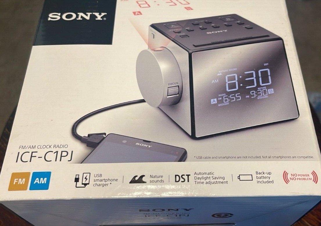 SONY ICF-C1PJ Digital Projector AM-FM CLOCK-RADIO w/Nature Sounds.