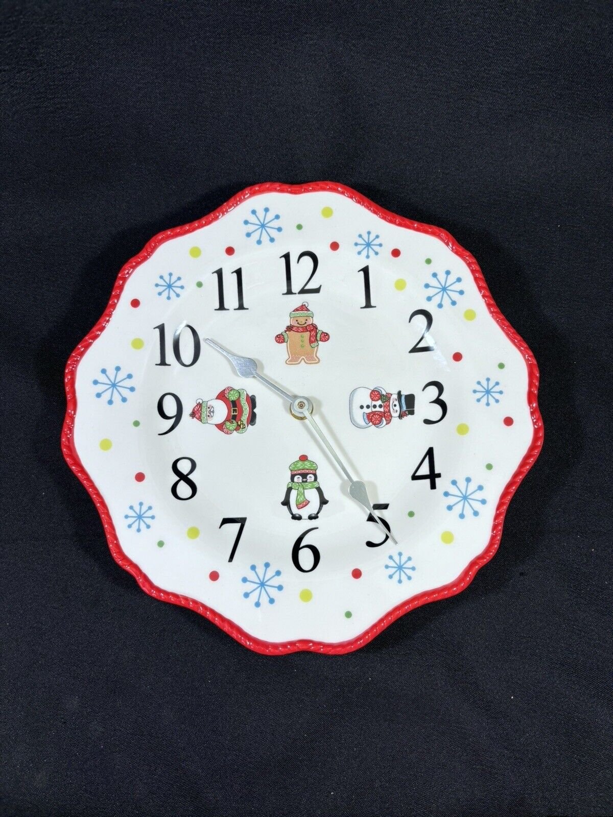 Temptations Christmas Winter Whimsy Holiday Wall Clock Gingerbread Santa Snowman