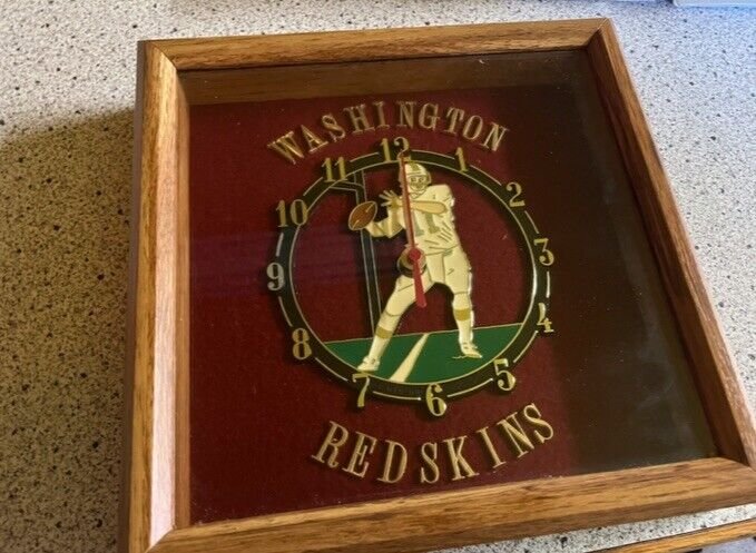 VERY RARE Washington Redskins Clock