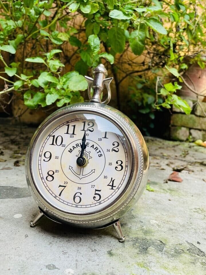Victoria Vintage Design for Table Decor and Memorable Antique Metal Table Clock
