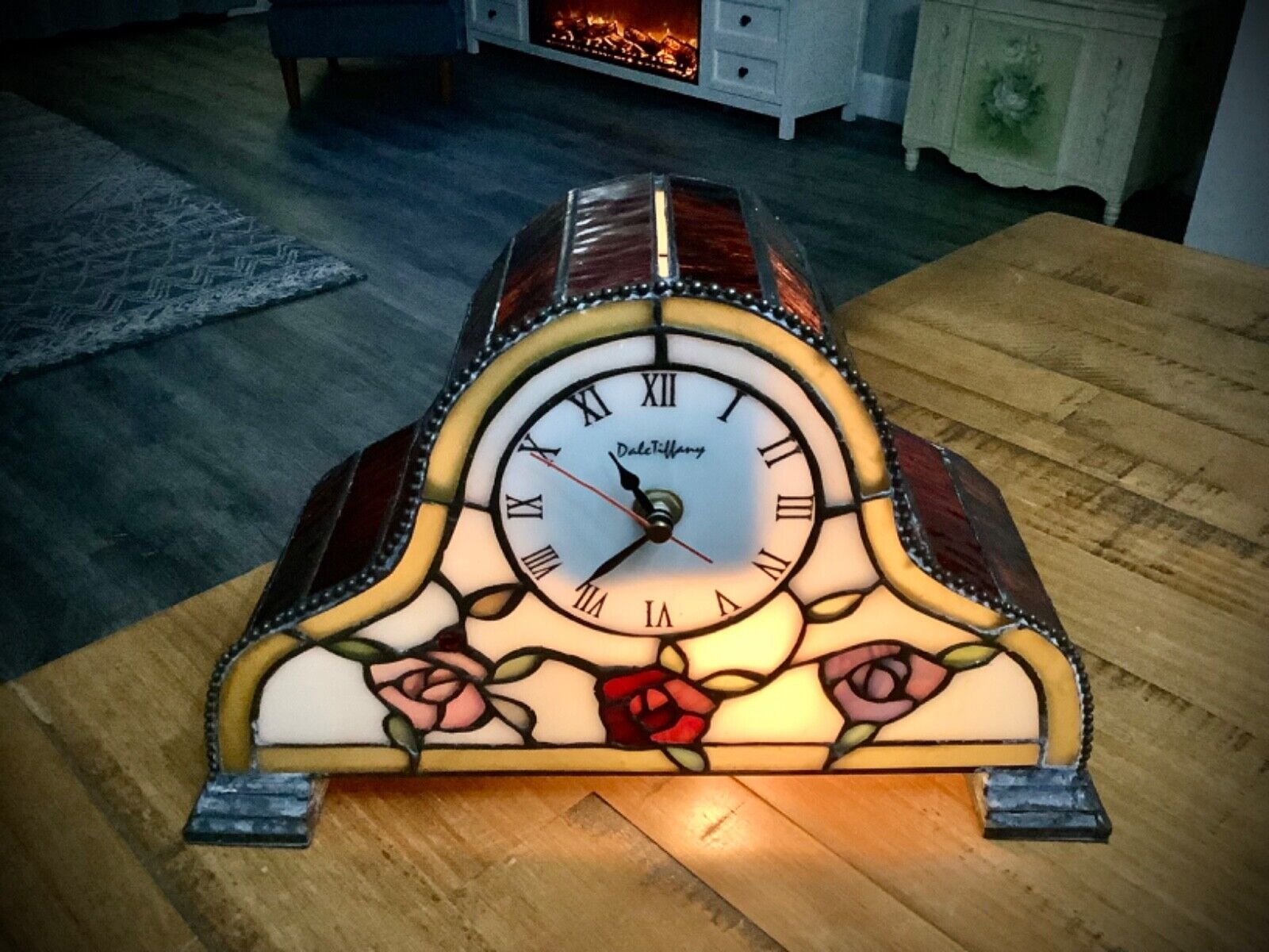 VINTAGE DALE TIFFANY STAINED GLASS DESK TABLE MANTLE CLOCK FLORAL PATINA 12âx 8â