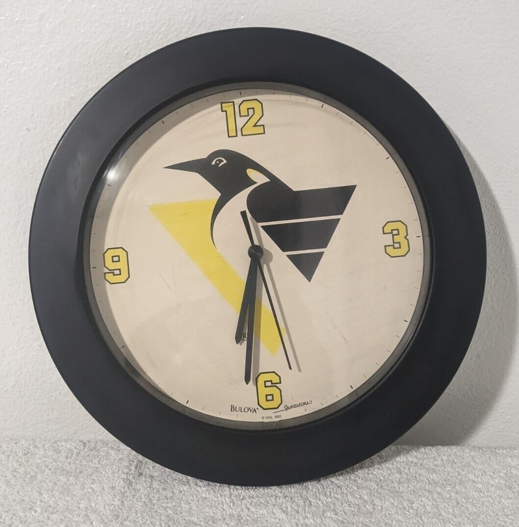 Vintage Pittsburgh Penguins Bulova Clock Sportstime Wall Hanging 1992 Works