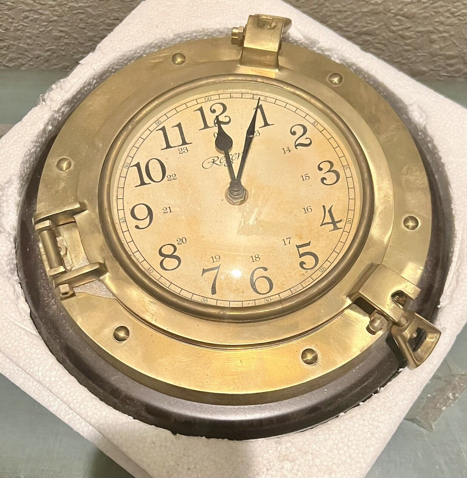Vintage Regent ~ Nautical Ship's Porthole Brass & Wood Wall Clock