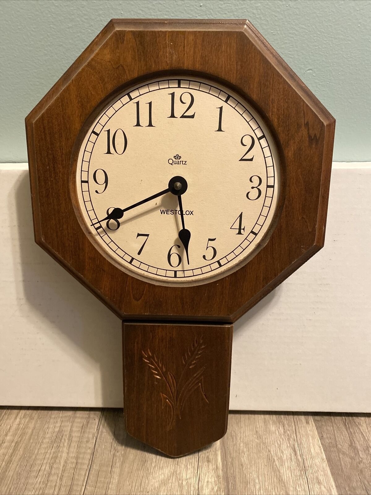 Vintage Westclox Wood Wall Clock 16β Quartz