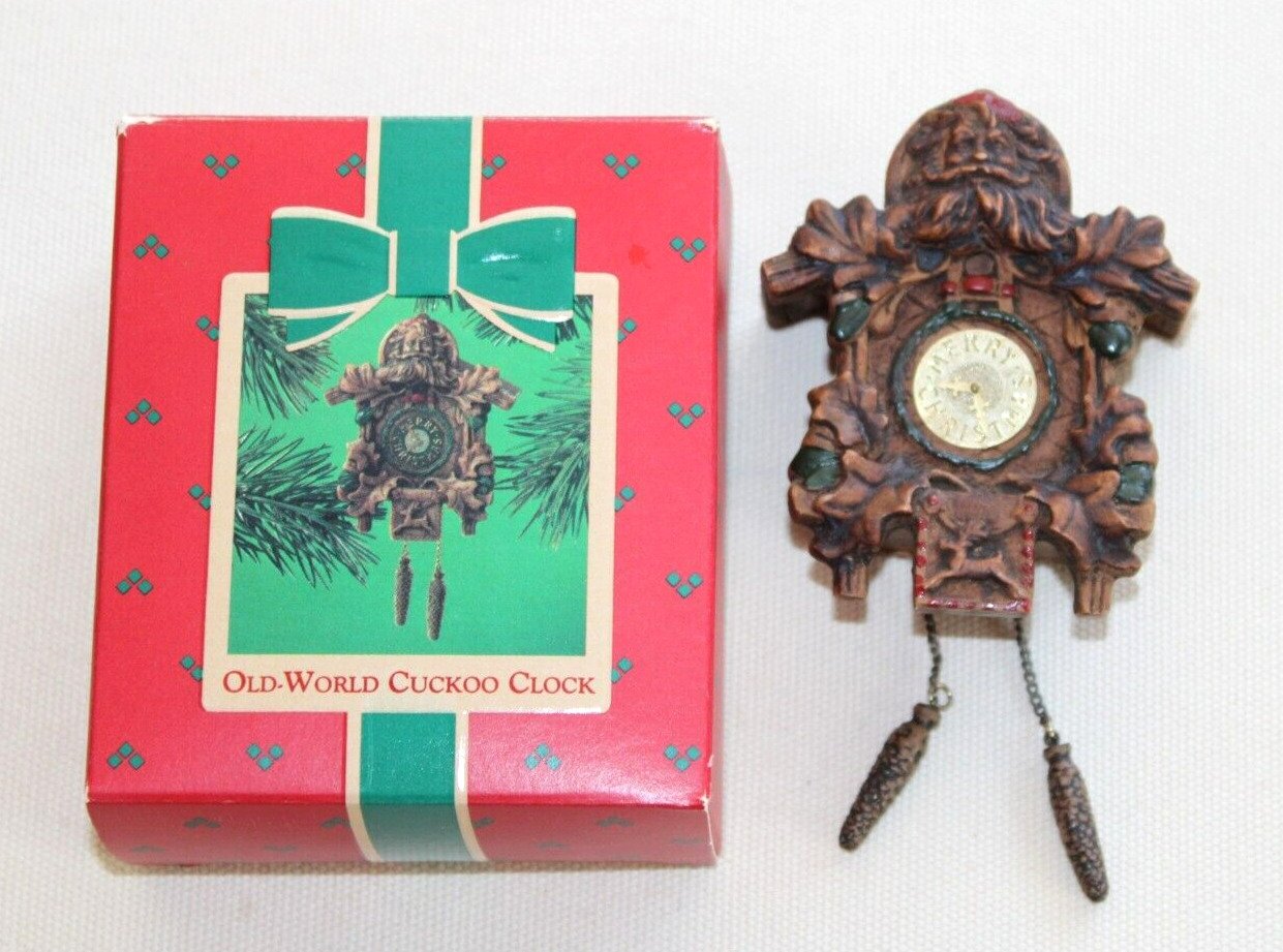 VTG 1984 Hallmark Keepsake Old World Santa Cuckoo Clock Christmas Ornament-G13