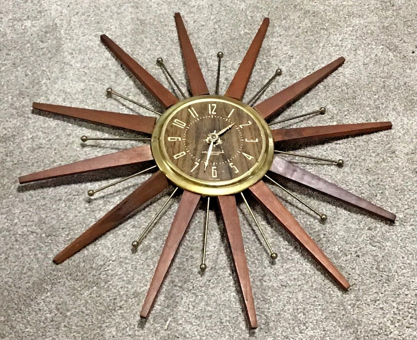 Vtg WESTCLOX Starburst MCM clock wall 21.75" dia. Quartz motor battery operated