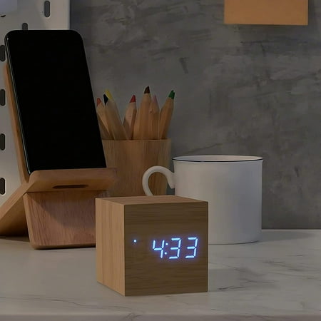 Blue Led Wooden Cube Digital Alarm Clock - Flashing Display - 2.5 Cubed - Usb & Ba[3670]