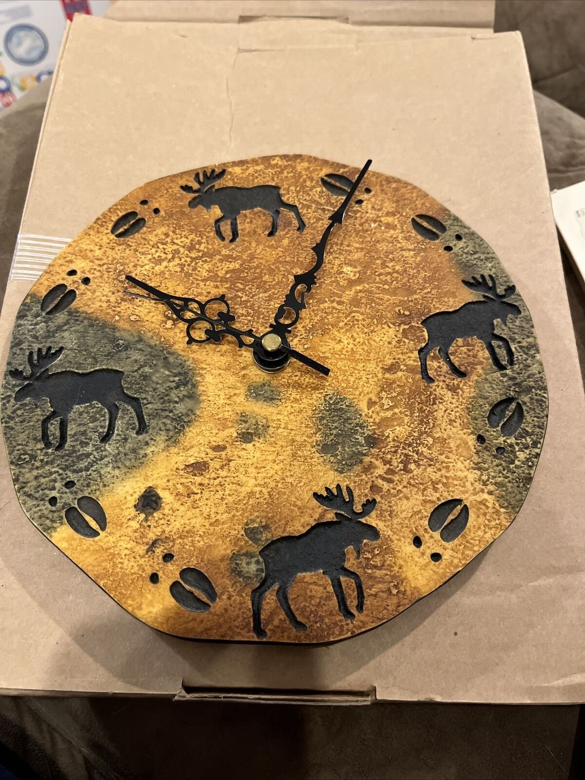 Big sky carvers moose clock