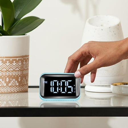 Digital Clock, Led Large Screen Intelligent Digital Alarm Clock with Nightlight, Alarm Clock, 5-Segment Brightness Adjustment Gear to Adjust The Volume,Built-In Battery